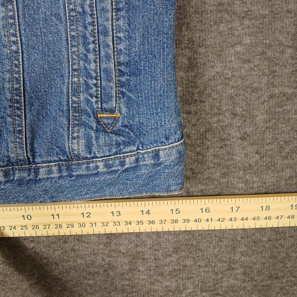Old Navy‎ Women's Size XS Short Dark Wash Button Up 100% Cotton Jean Jacket - Picture 4 of 7